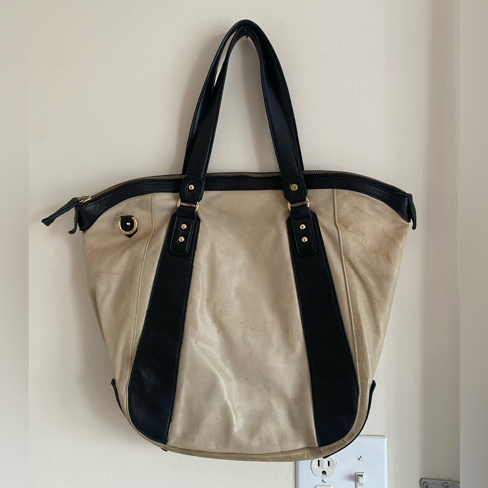 Sabina Taupe/Beige Large Leather Shoulder Bag Purse With Black Straps **READ